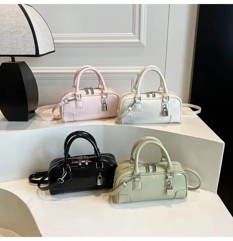 Women's White Leather Shoulder Crossbody Bag 2025 — feature 16