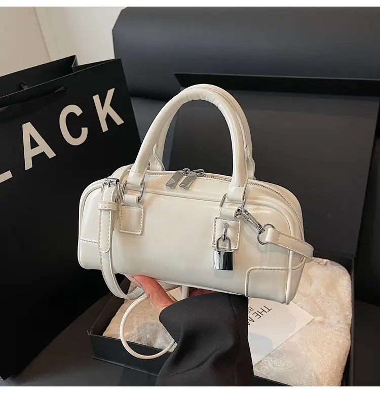 Women's White Leather Shoulder Crossbody Bag 2025 — feature 45