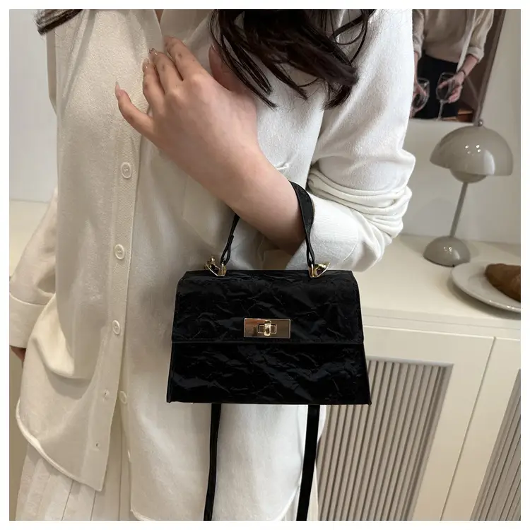 2025 White Korean Style Crossbody Bag for Women — feature 14