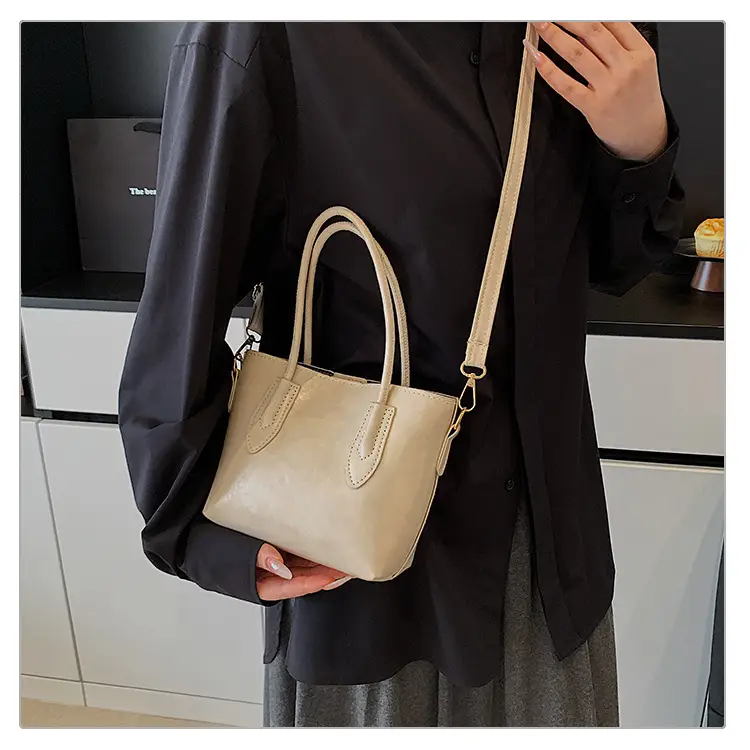 Beige Leather Shoulder Bag Large Capacity Women — feature 12