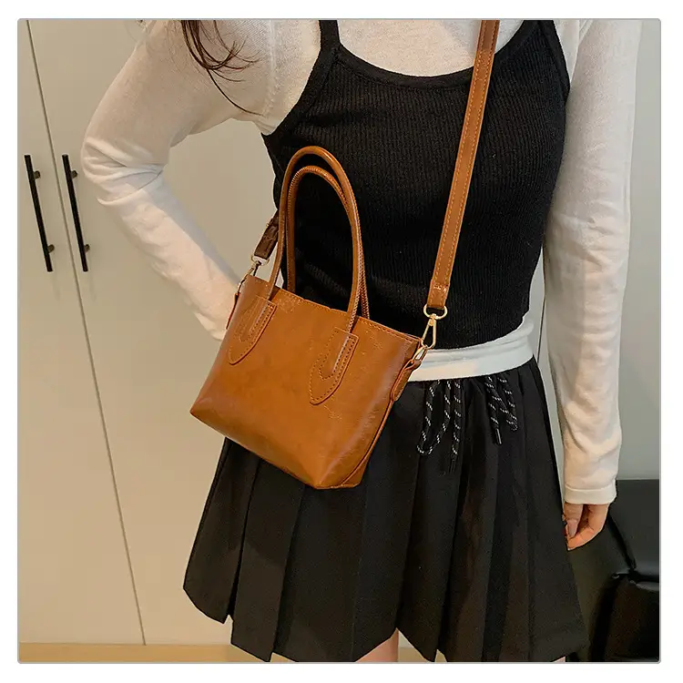 Beige Leather Shoulder Bag Large Capacity Women — feature 13