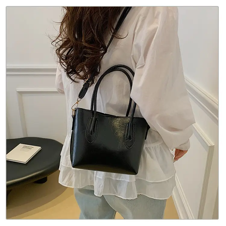 Beige Leather Shoulder Bag Large Capacity Women — feature 20