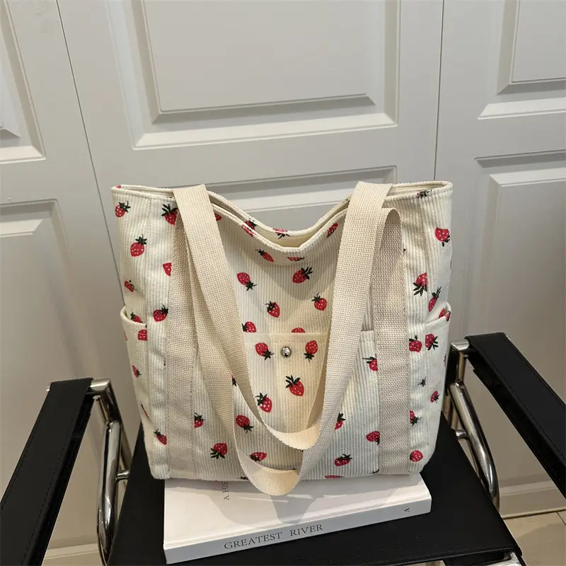 Strawberry Print Women's Tote Bag Large Capacity - Image 5