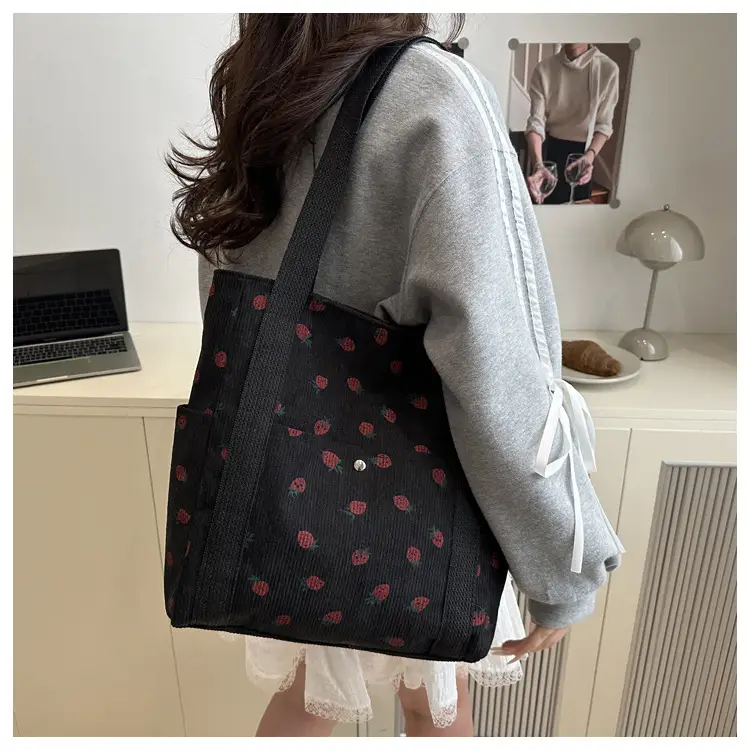Strawberry Print Women's Tote Bag Large Capacity — feature 12