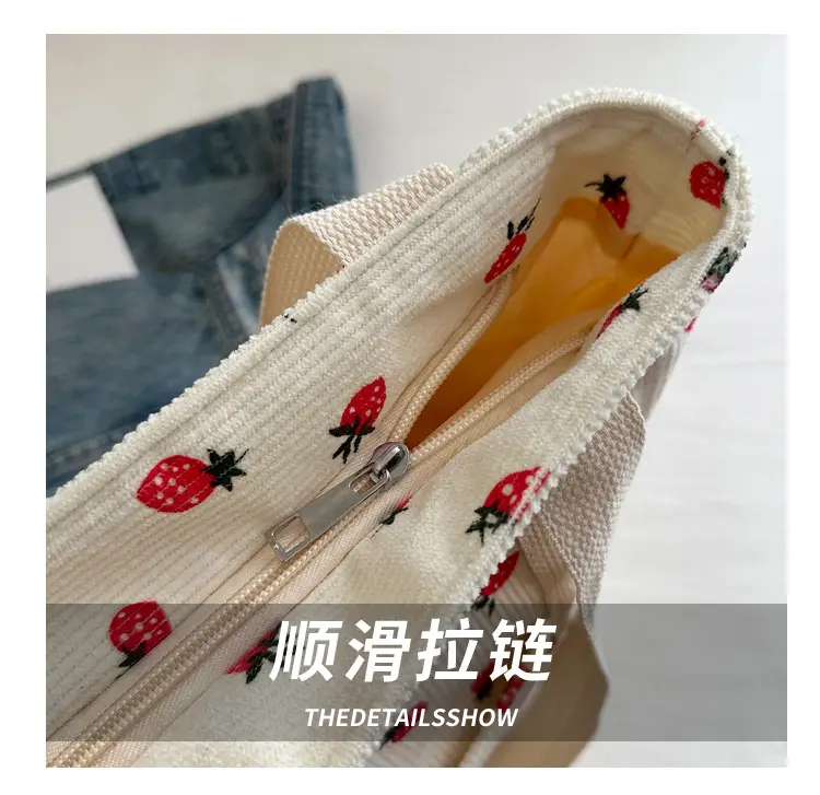 Strawberry Print Women's Tote Bag Large Capacity — feature 5