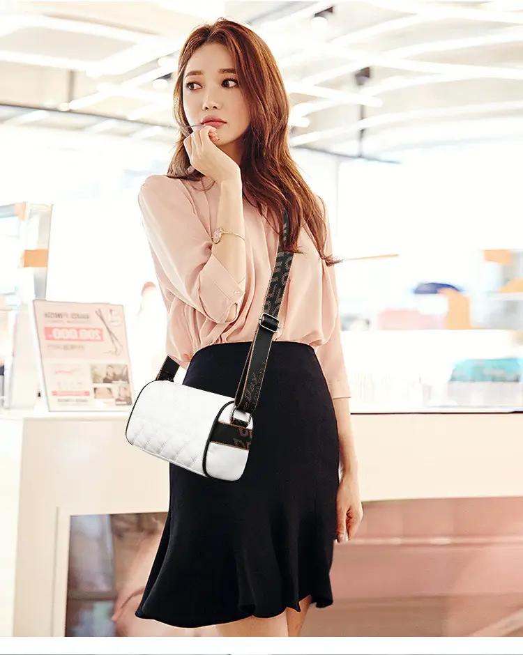 Black Quilted Women's Shoulder Bag 2025 New — feature 9