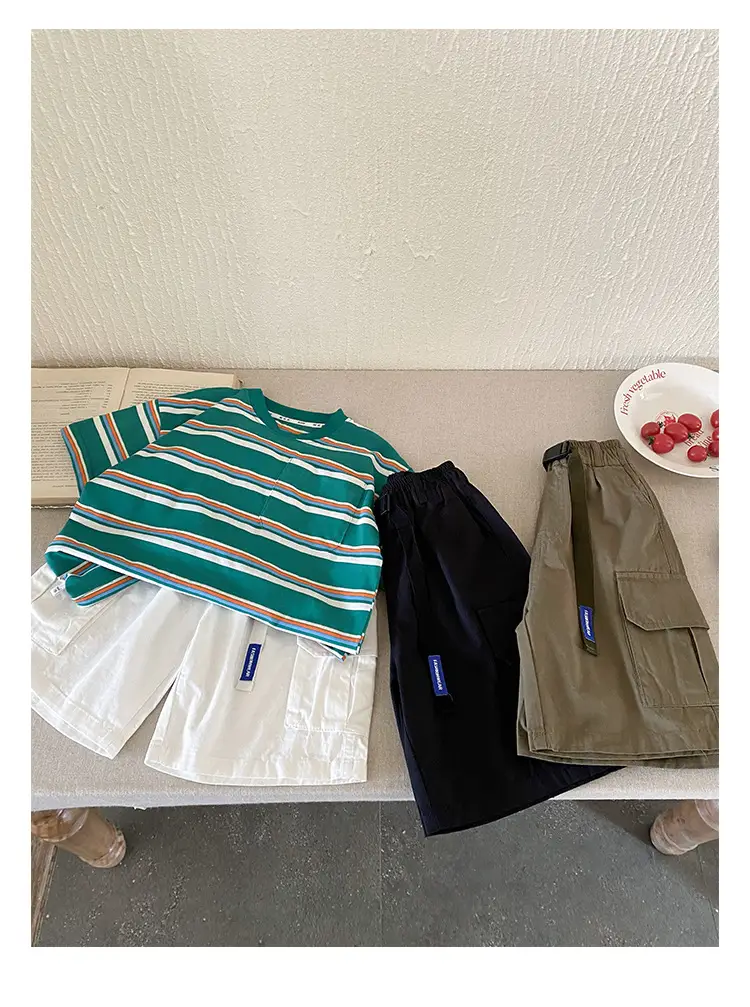 Kids Olive Green Cargo Shorts Middle Large — feature 11