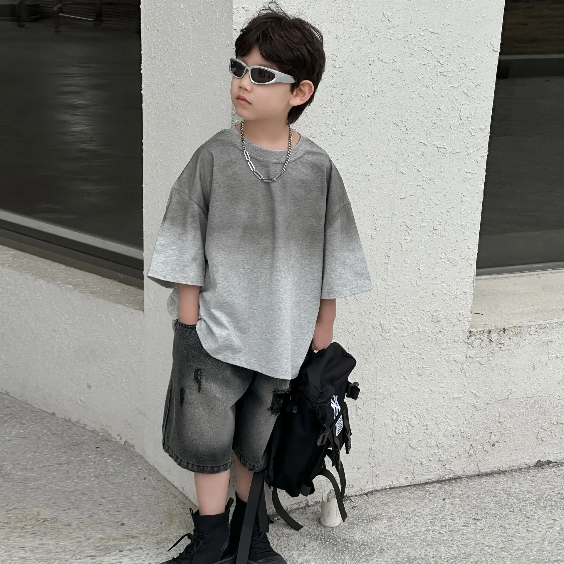 Boys Cotton T-Shirt Grey Loose Summer Wear — feature 17
