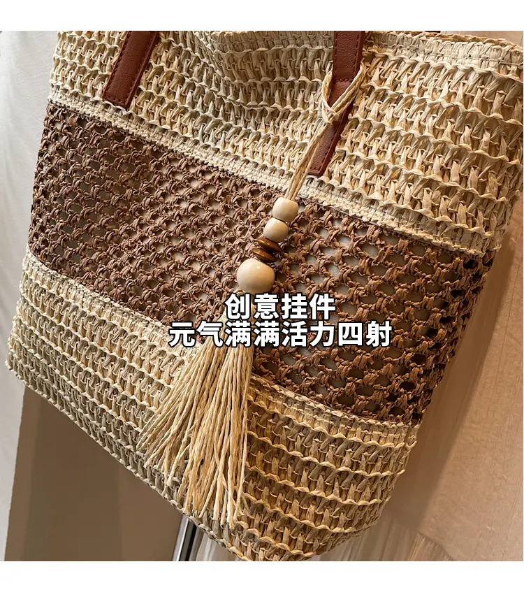 Women Handmade Woven Straw Commuter Bag 2026 — feature 3