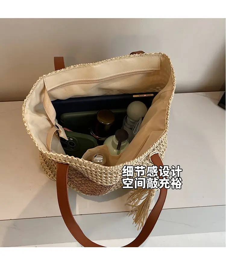Women Handmade Woven Straw Commuter Bag 2026 — feature 7