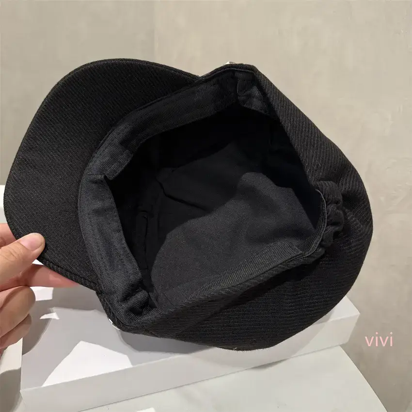 Women Leather Buckle Flat Cap Hat Brown Winter Casual — feature 5