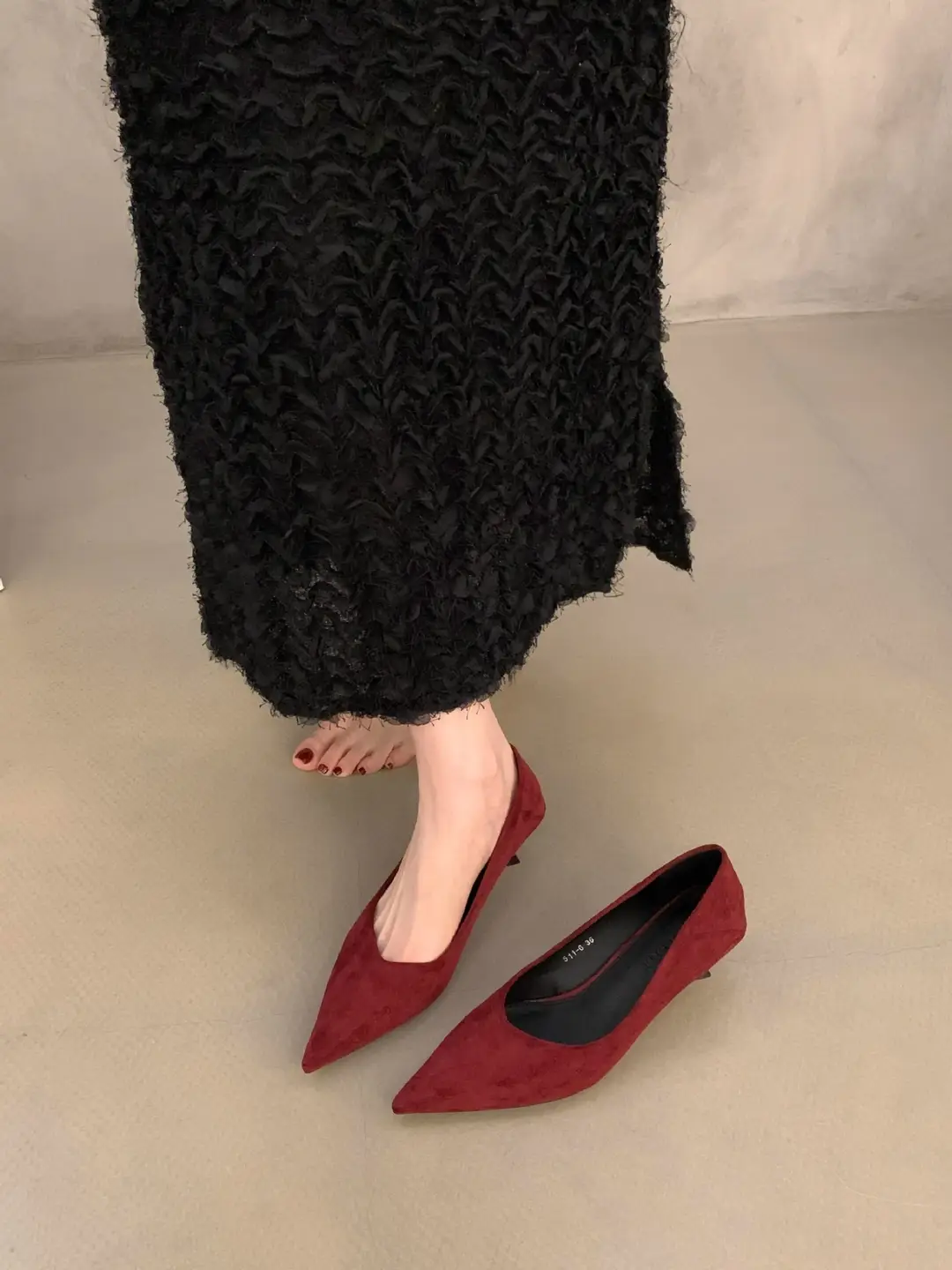 Elegant Shallow-Mouthed Stiletto Work Shoes for Women, French-Style Kitten Heel Pointed-Toe Single Shoes, Women's 2026 Autumn New High-Heeled Shoes — feature 9