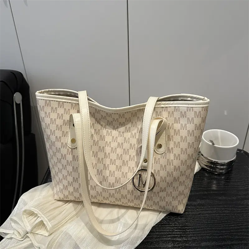 Women's Black Checkered H-Style Shoulder Bag with Gold Logo - Image 7