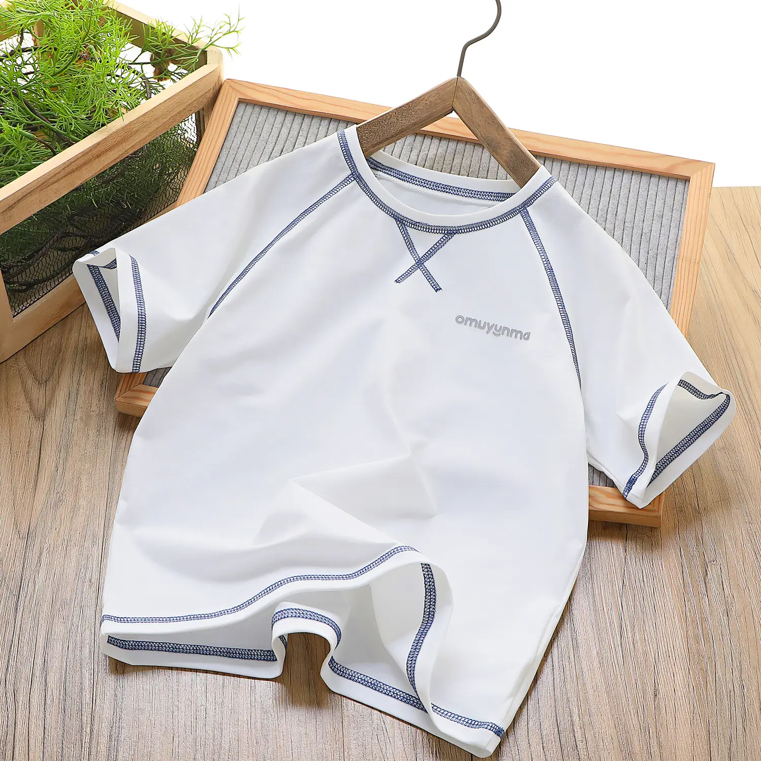 Qingdao Boys White Half Sleeve T-Shirt Quick Dry Anti Wrinkle — feature 1