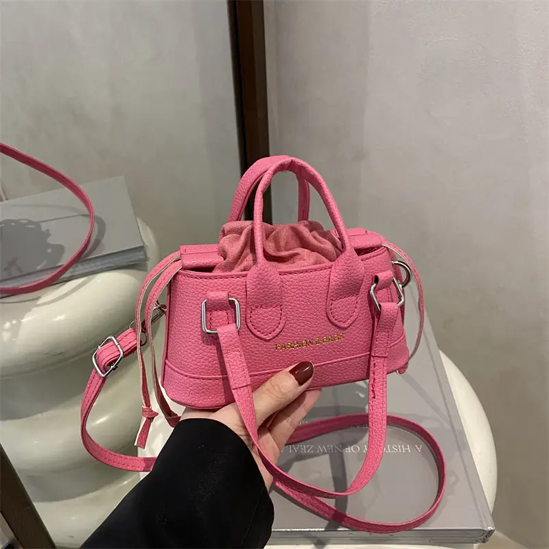 White Vintage Mini Crossbody Bag for Women 2025 - Image 5