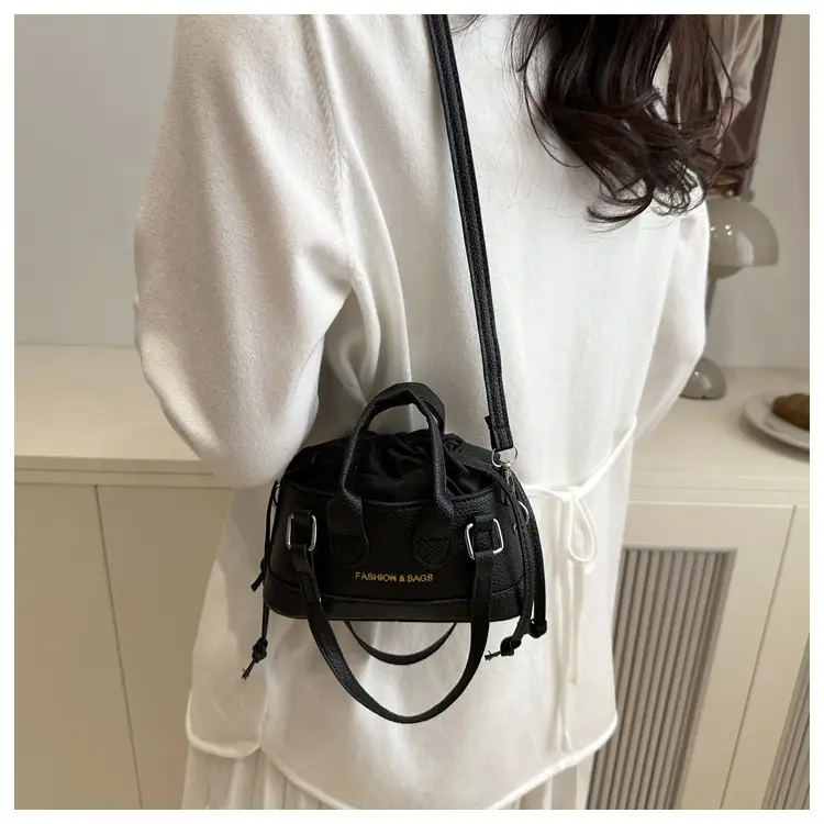 White Vintage Mini Crossbody Bag for Women 2025 — feature 12