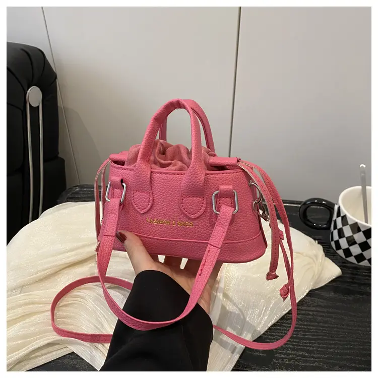 White Vintage Mini Crossbody Bag for Women 2025 — feature 25