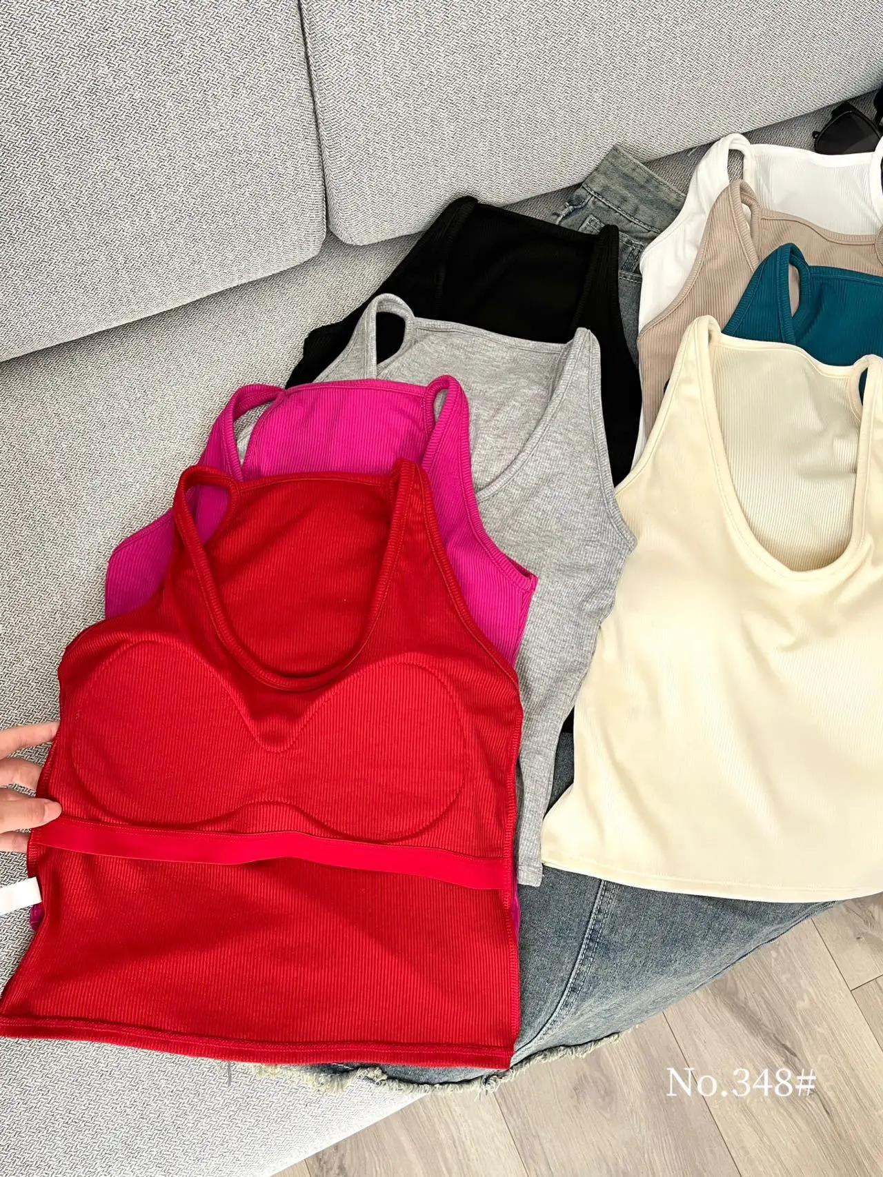 2025 Hot Girl Halterneck Vest for Women Slim Sleeveless Top — feature 7