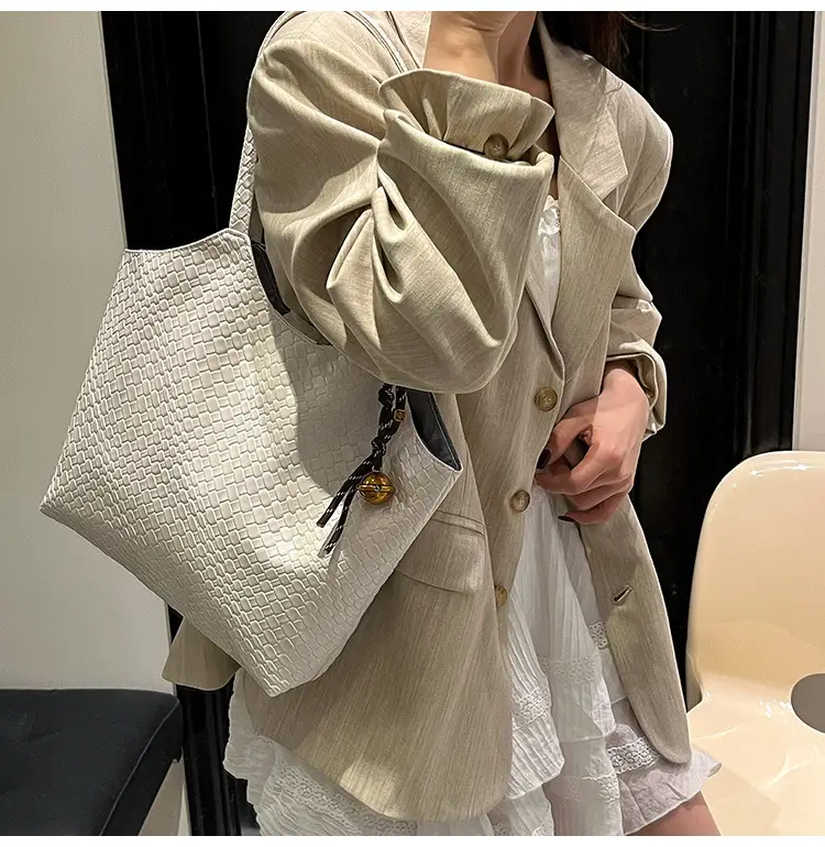 Women's Large Cap Bag 2026 Spring Summer New All Match — feature 16