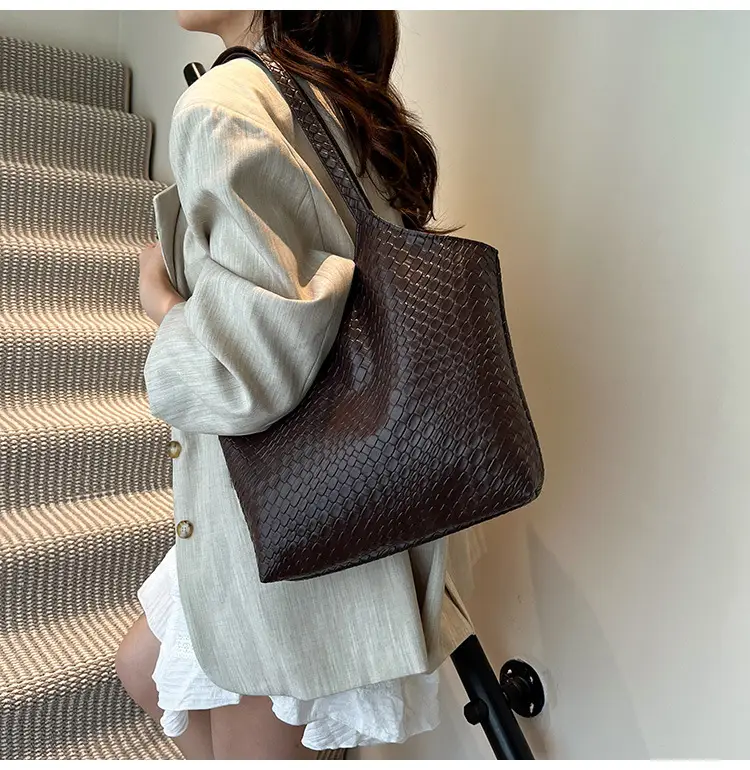 Women's Large Cap Bag 2026 Spring Summer New All Match — feature 5