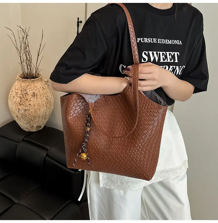 Women's Large Cap Bag 2026 Spring Summer New All Match — feature 8