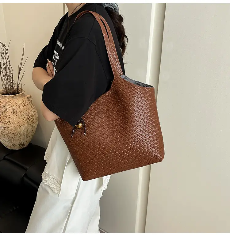 Women's Large Cap Bag 2026 Spring Summer New All Match — feature 9