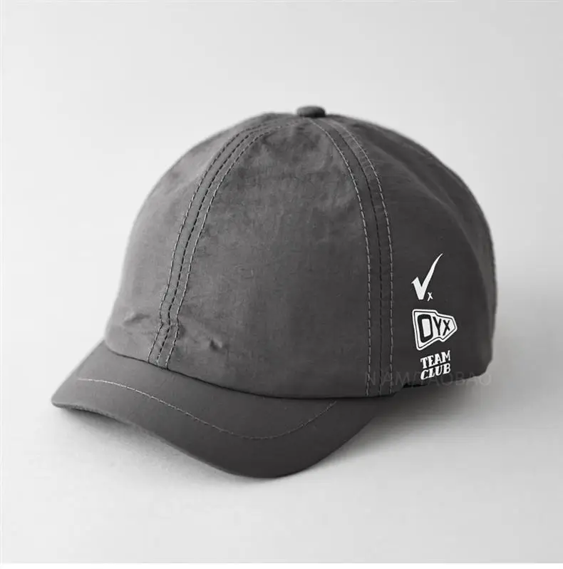 Men V-Logo Baseball Cap Beige — feature 1