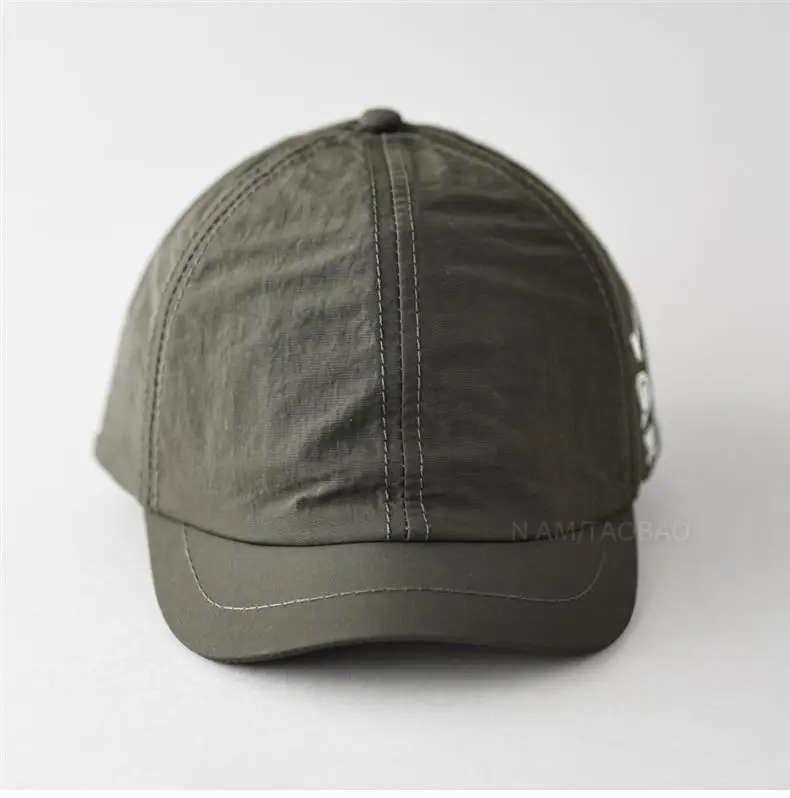 Men V-Logo Baseball Cap Beige — feature 11
