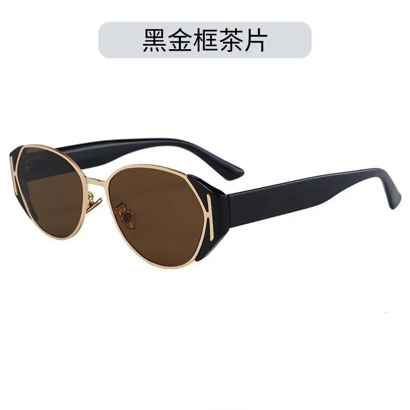 Oval Frame Ice Sunglasses with Gray Mirror - Image 6