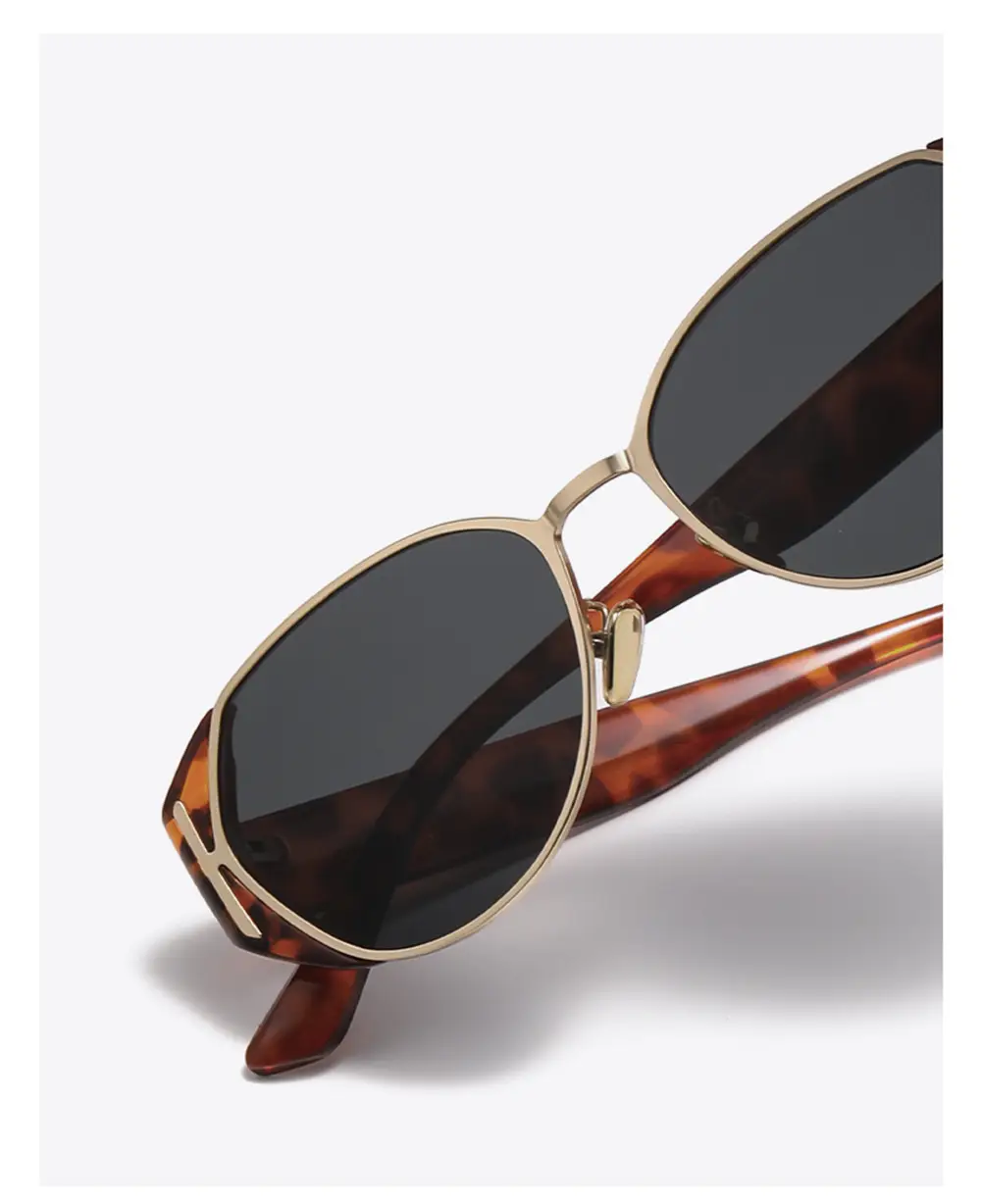 Oval Frame Ice Sunglasses with Gray Mirror — feature 13