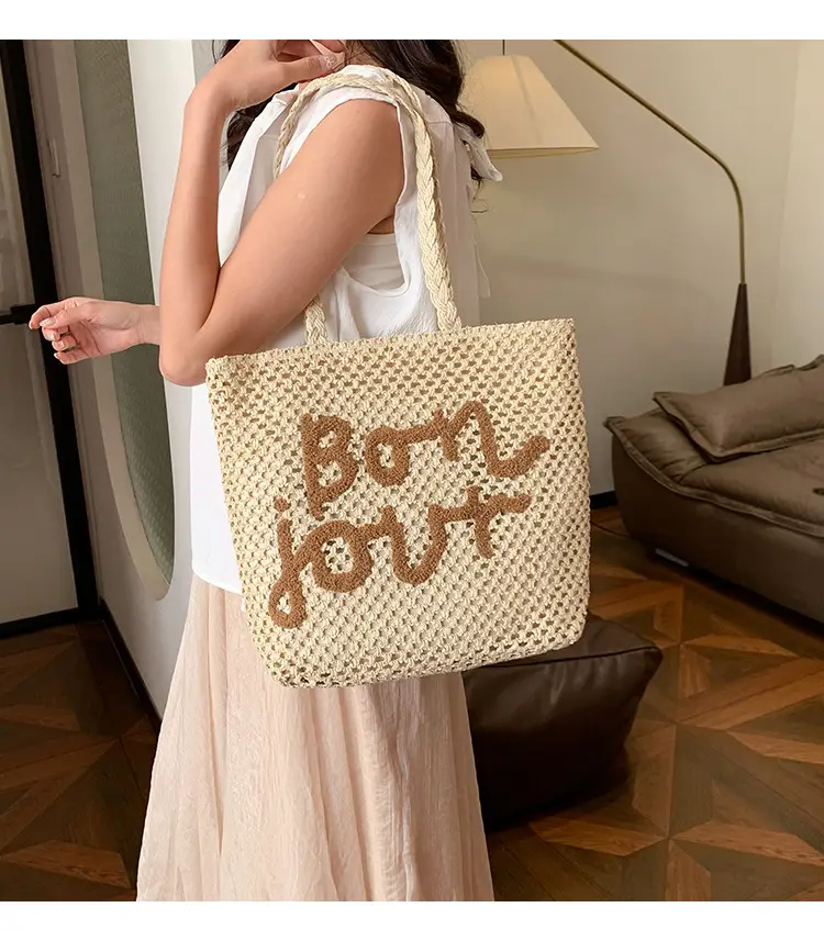 Women's Letter Knitted Crossbody Bag Brown — feature 1