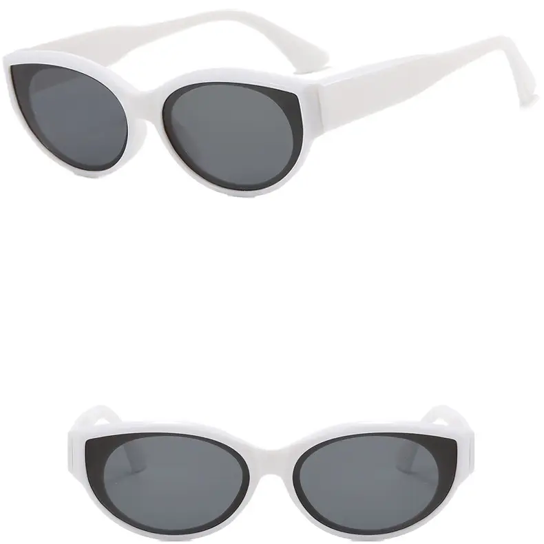 Women's Black Polarized UV Sunglasses Small Frame - Image 3