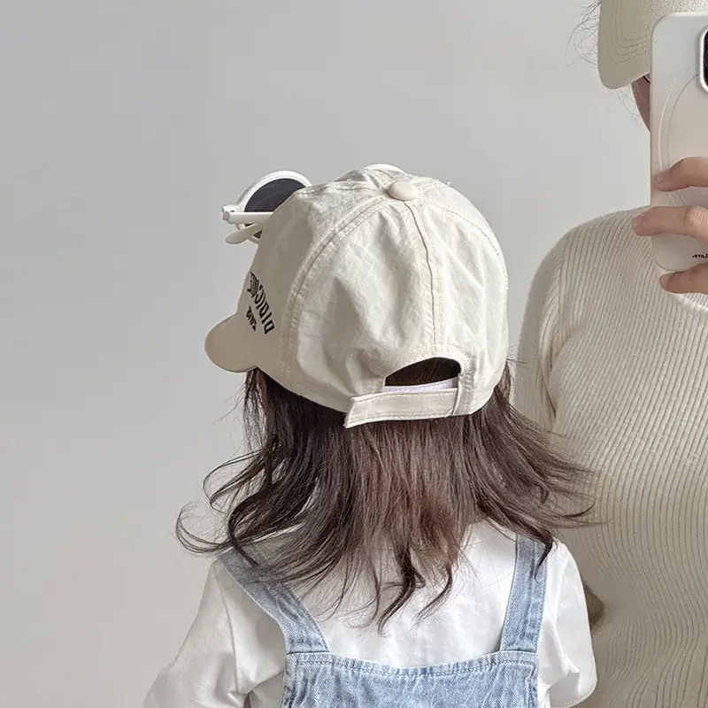 Baby Sun Hat with Sunglasses & Overdears — feature 7