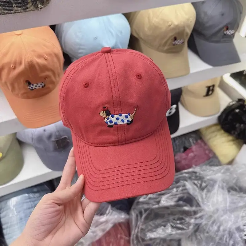 Korean Style Sausage Dog Cap for Women White Wide Brim — feature 2