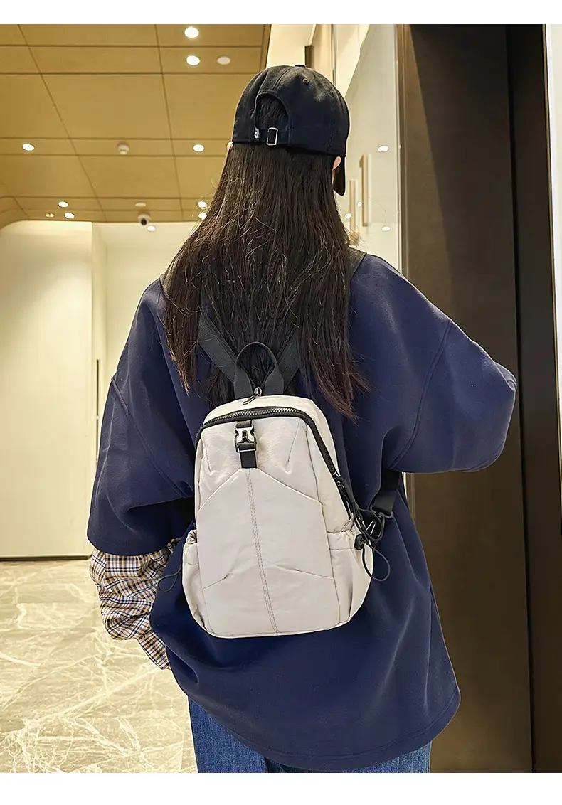 Black Casual Crossbody Backpack for Women 2025 — feature 11