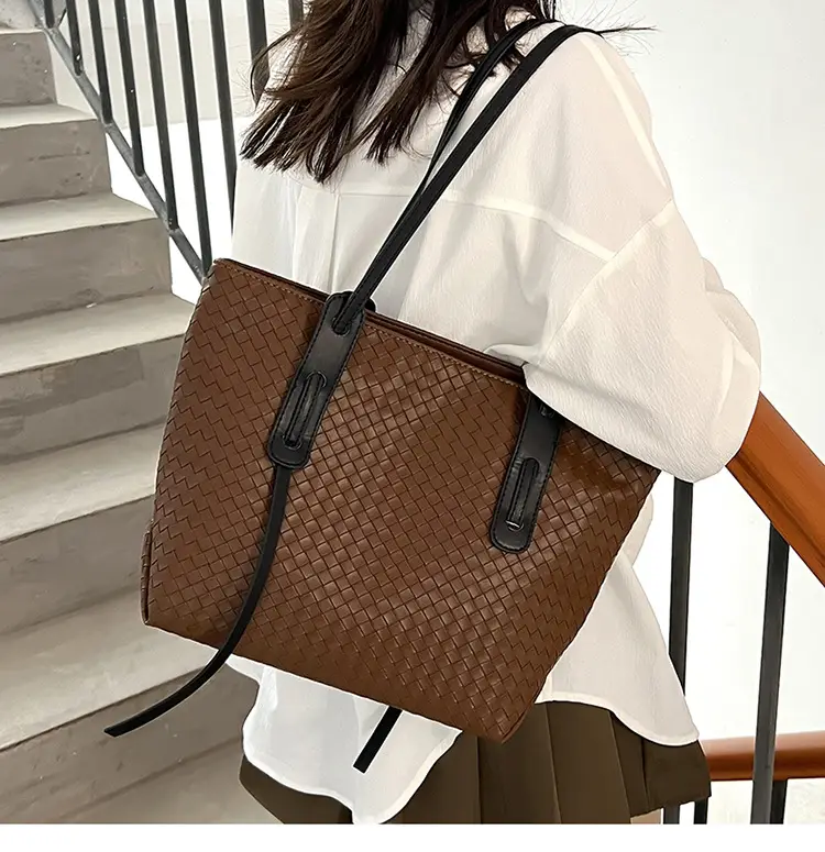 Women Brown Woven Tote Bag Large Capacity Commuter Shoulder Bag — feature 18