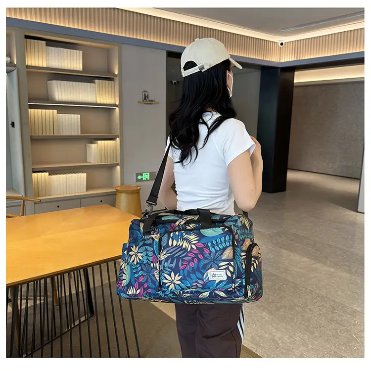 Tropical Print Travel Bag with Leather Handle — feature 26