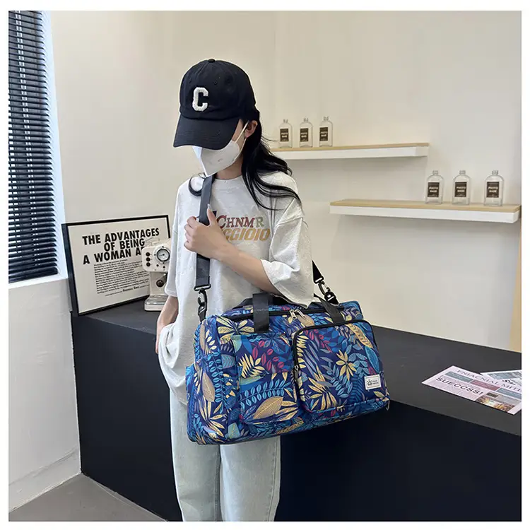 Tropical Print Travel Bag with Leather Handle — feature 48