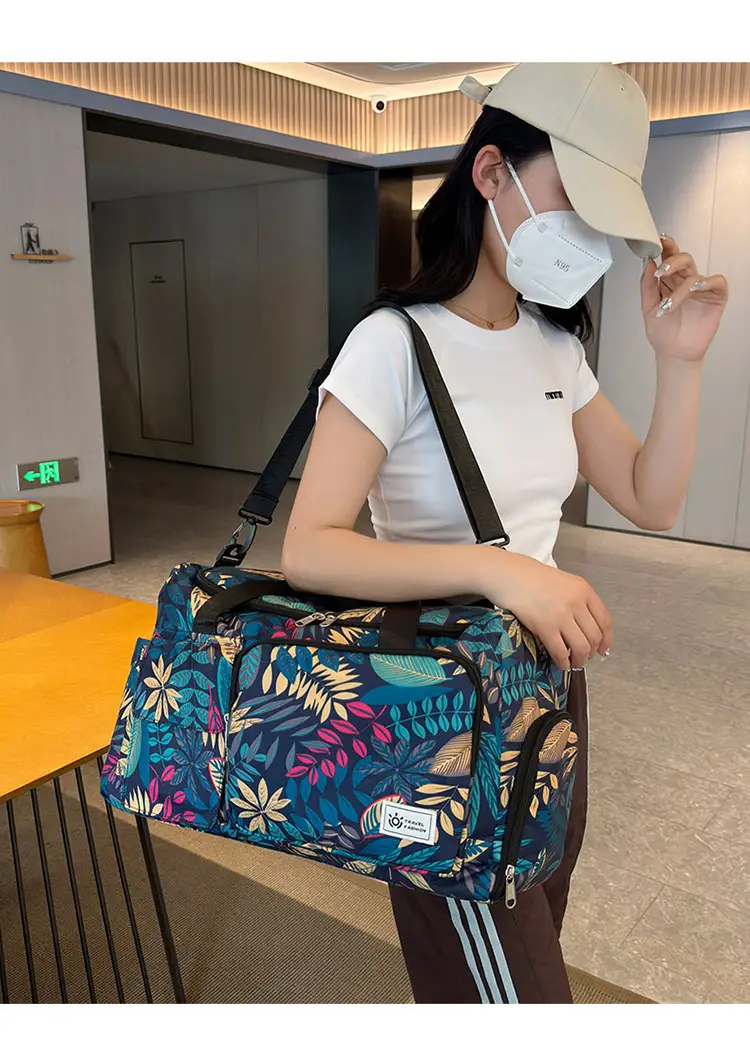 Tropical Print Travel Bag with Leather Handle — feature 5