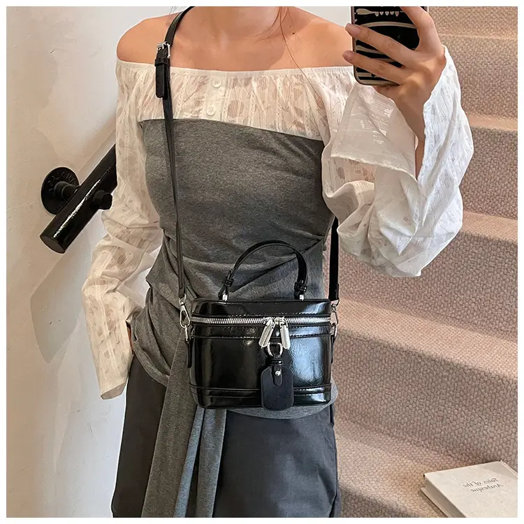 Black Women's Shoulder Crossbody Bag 2025 Summer — feature 11