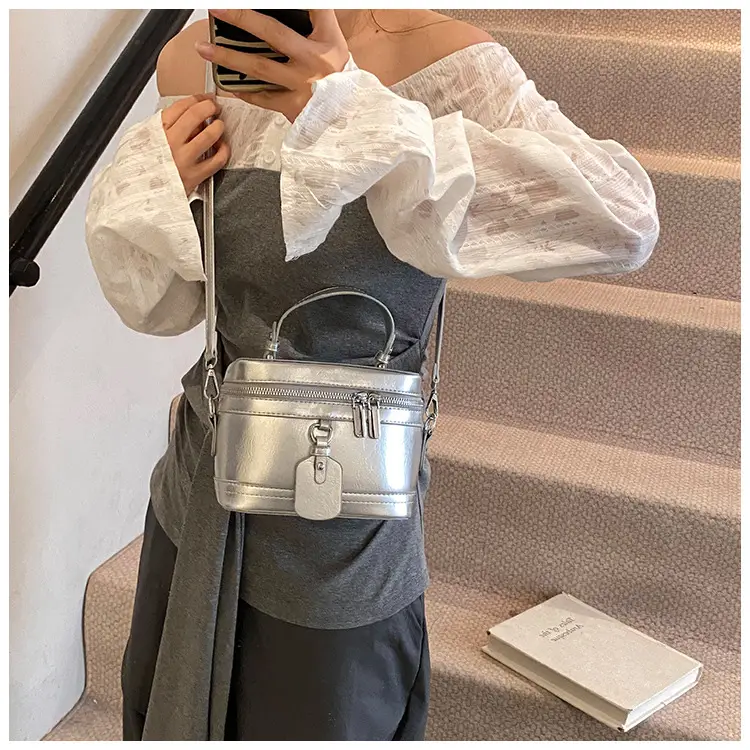 Black Women's Shoulder Crossbody Bag 2025 Summer — feature 17