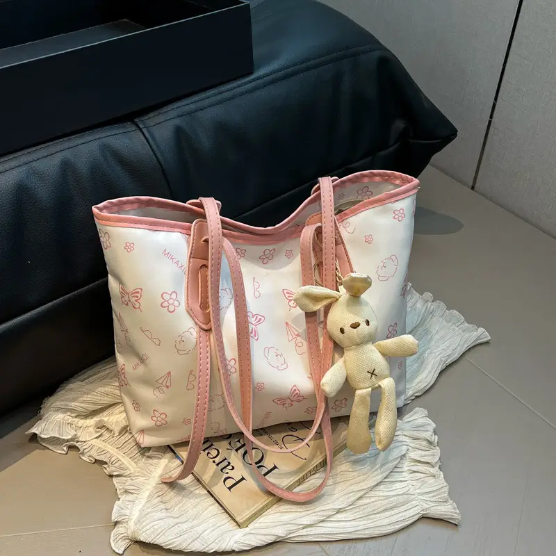 Women Printed Shoulder Bag with Teddy Bear