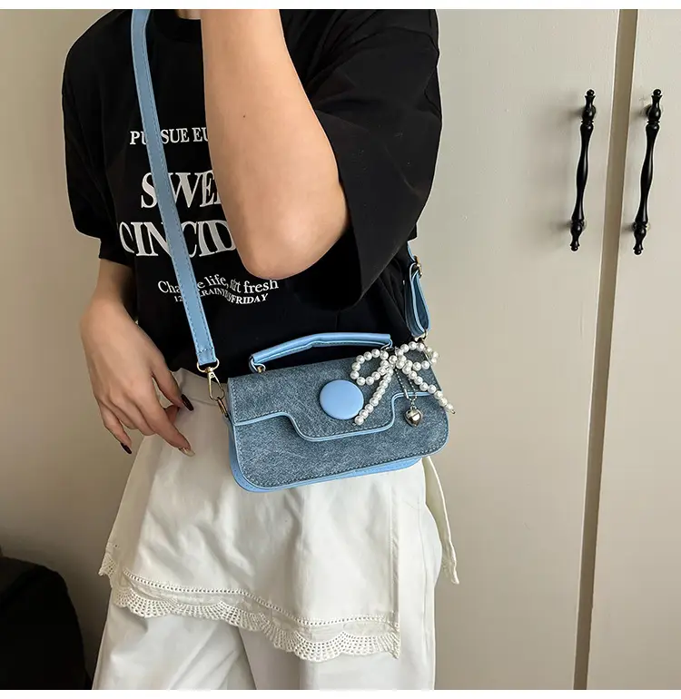 Women's Grey Pearl Chain Shoulder Crossbody Bag — feature 6