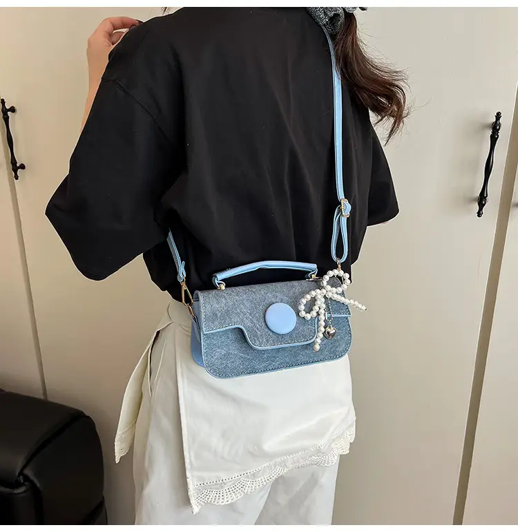 Women's Grey Pearl Chain Shoulder Crossbody Bag — feature 7