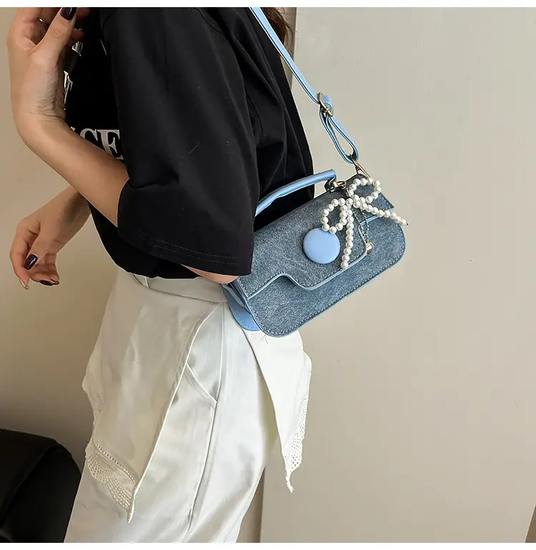 Women's Grey Pearl Chain Shoulder Crossbody Bag — feature 8