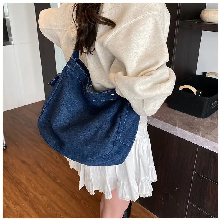 Denim Crossbody Bag Women Retro Messenger Bag New Casual All-match Fashion Student Shoulder Bag luggage and leather goods — feature 9