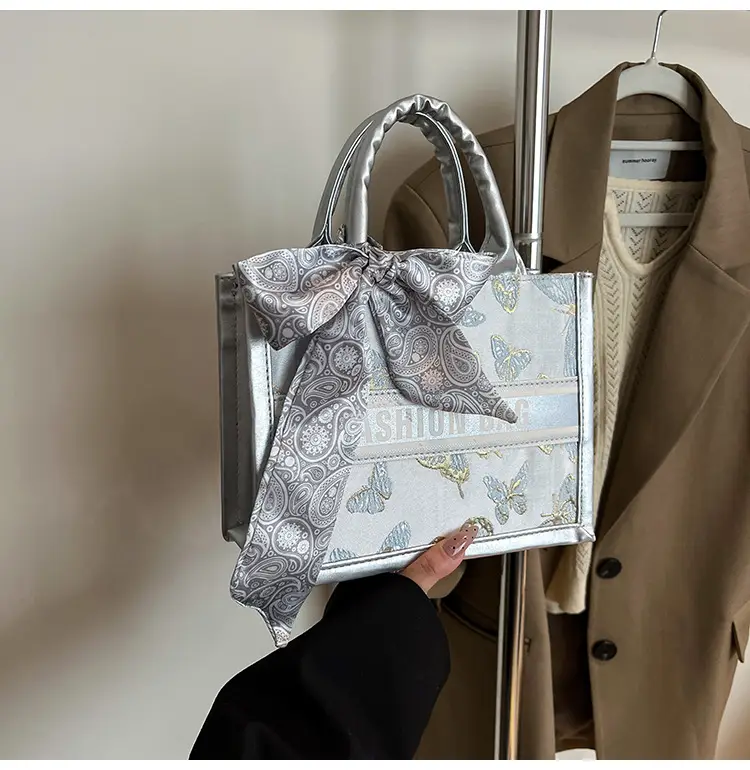 Women's Printed Butterfly Shoulder Bag Large Capacity — feature 20