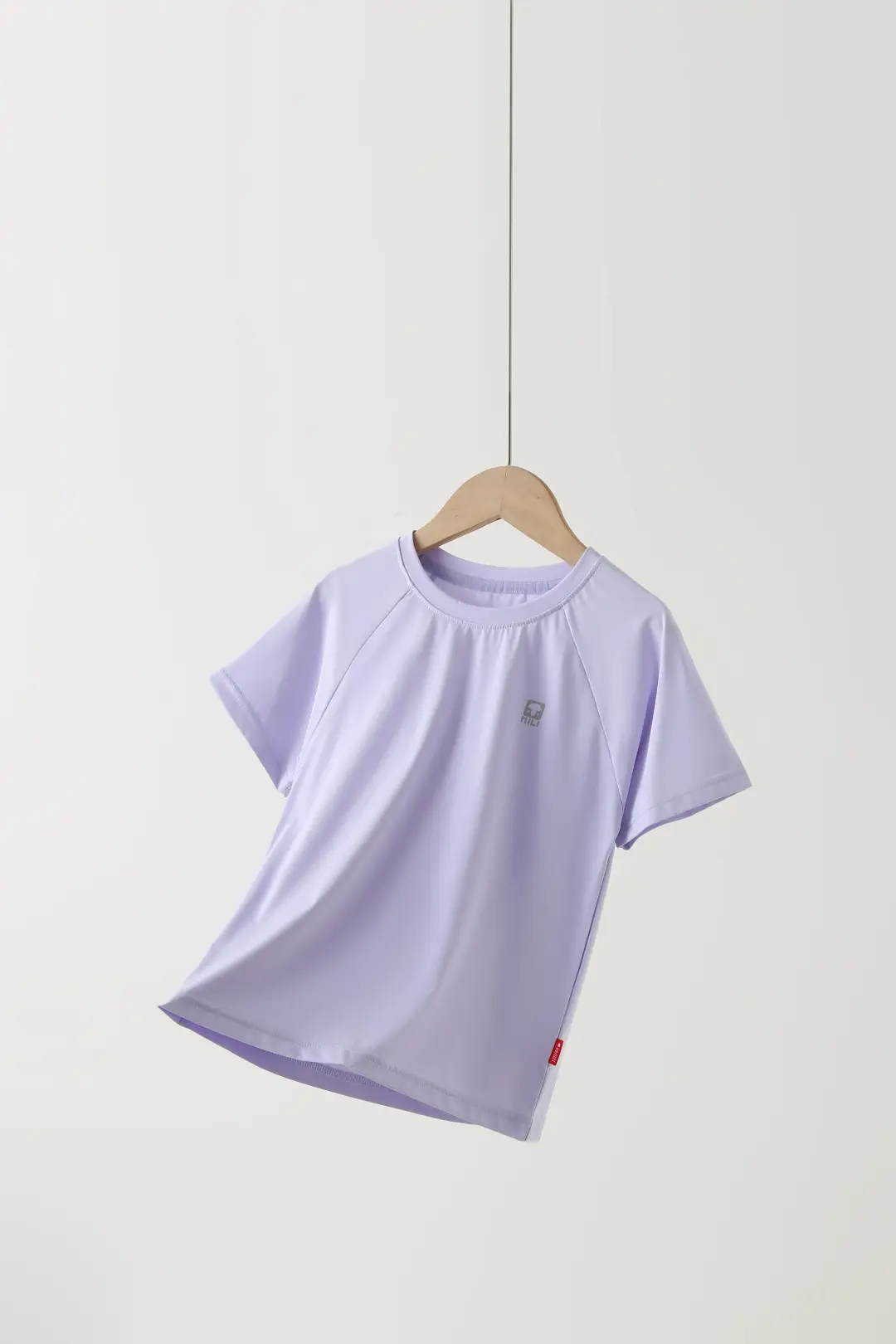 Light Blue Quick-Drying T-Shirt for Girls Boys Summer Wear — feature 10