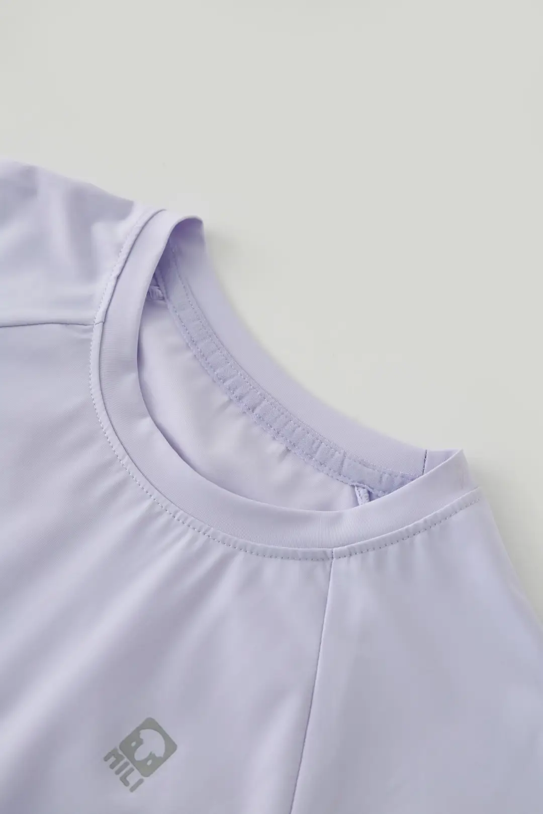 Light Blue Quick-Drying T-Shirt for Girls Boys Summer Wear — feature 11
