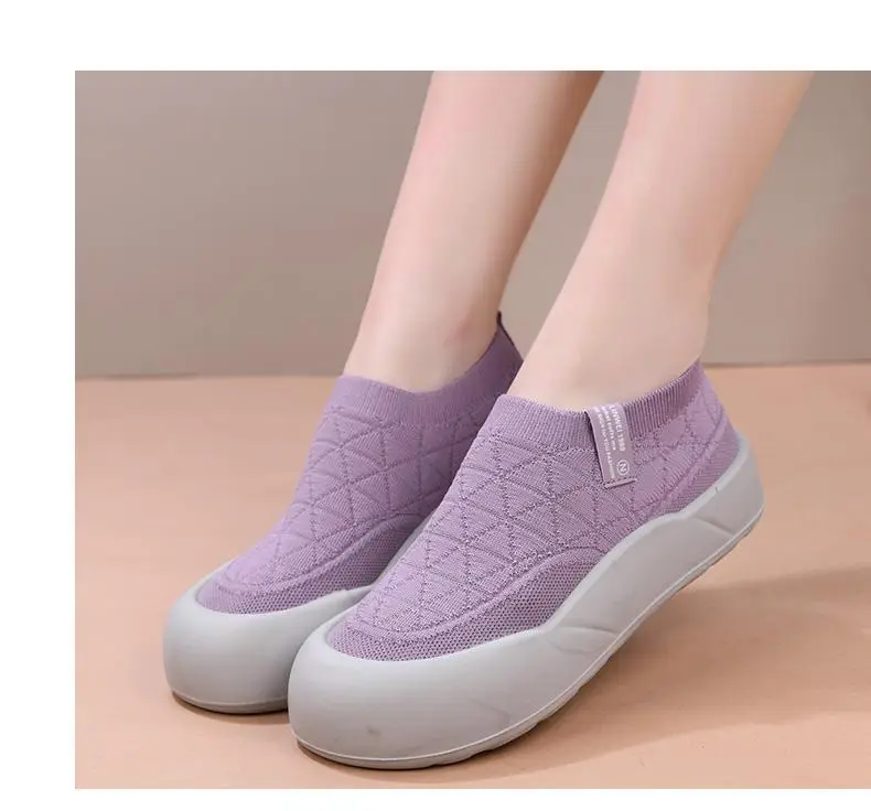 Old Beijing Cloth Shoes Women's 2025 Spring and Autumn New Slip-on Mother Shoes Non-slip Comfortable Women's Shoes All-match Casual Shoes — feature 21
